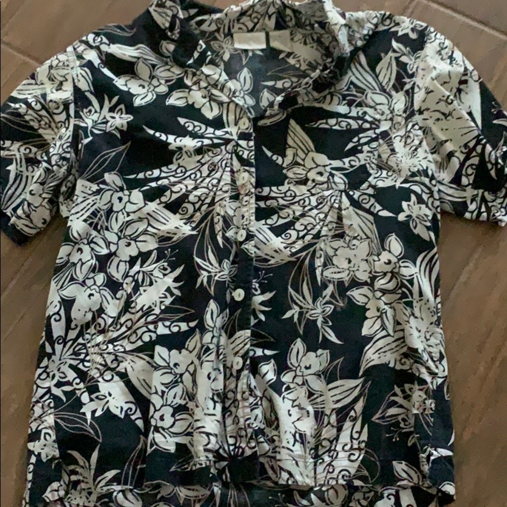 Hawaiian shirt